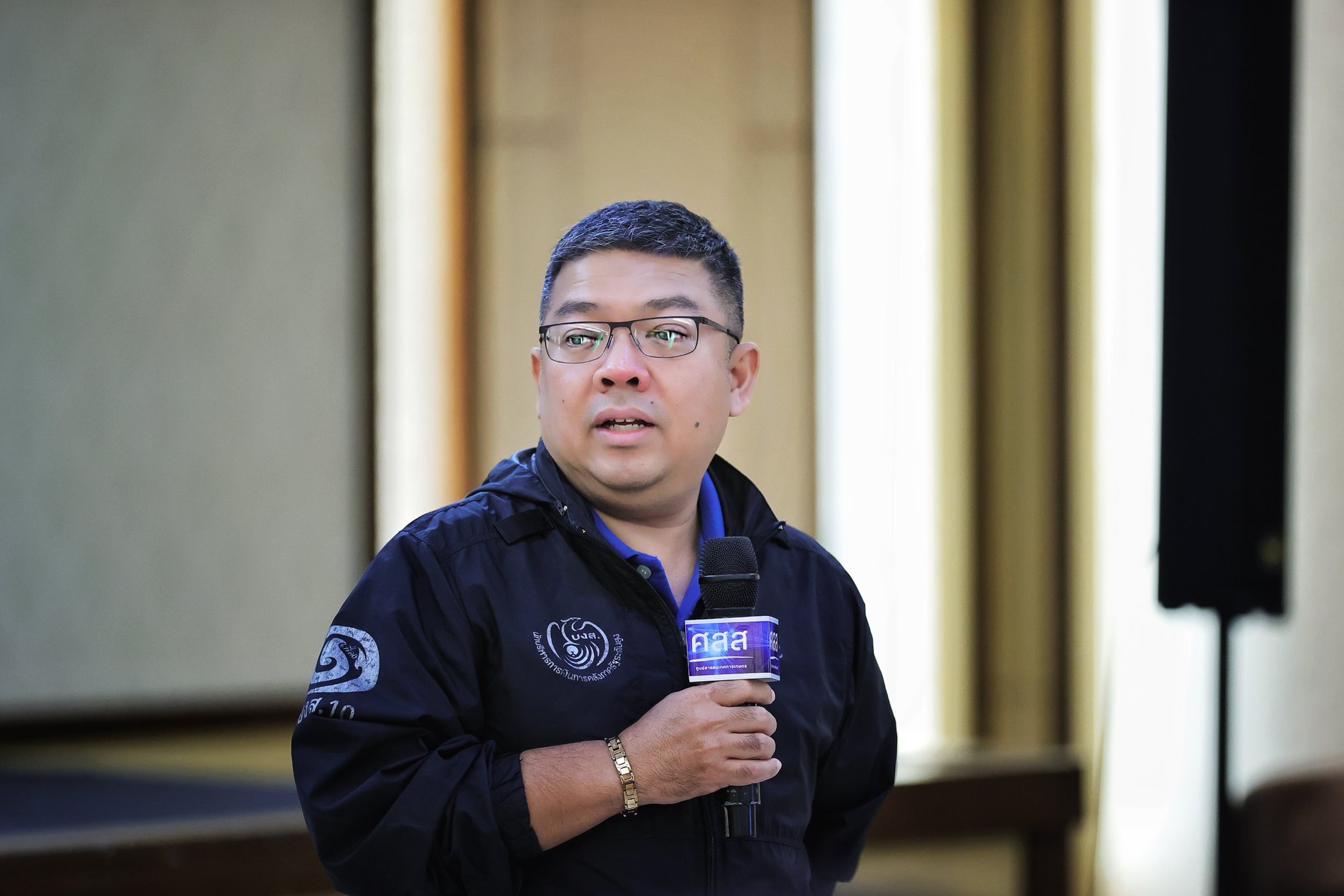 รธก. สศก. ร่วมรับฟังการนำเสนอผลการลงพื้นที่นำร่องสำรวจปริมาณการผลิตมะพร้าวน้ำหอมอัตลักษณ์พื้นถิ่น (มะพร้าวน้ำหอม GI)