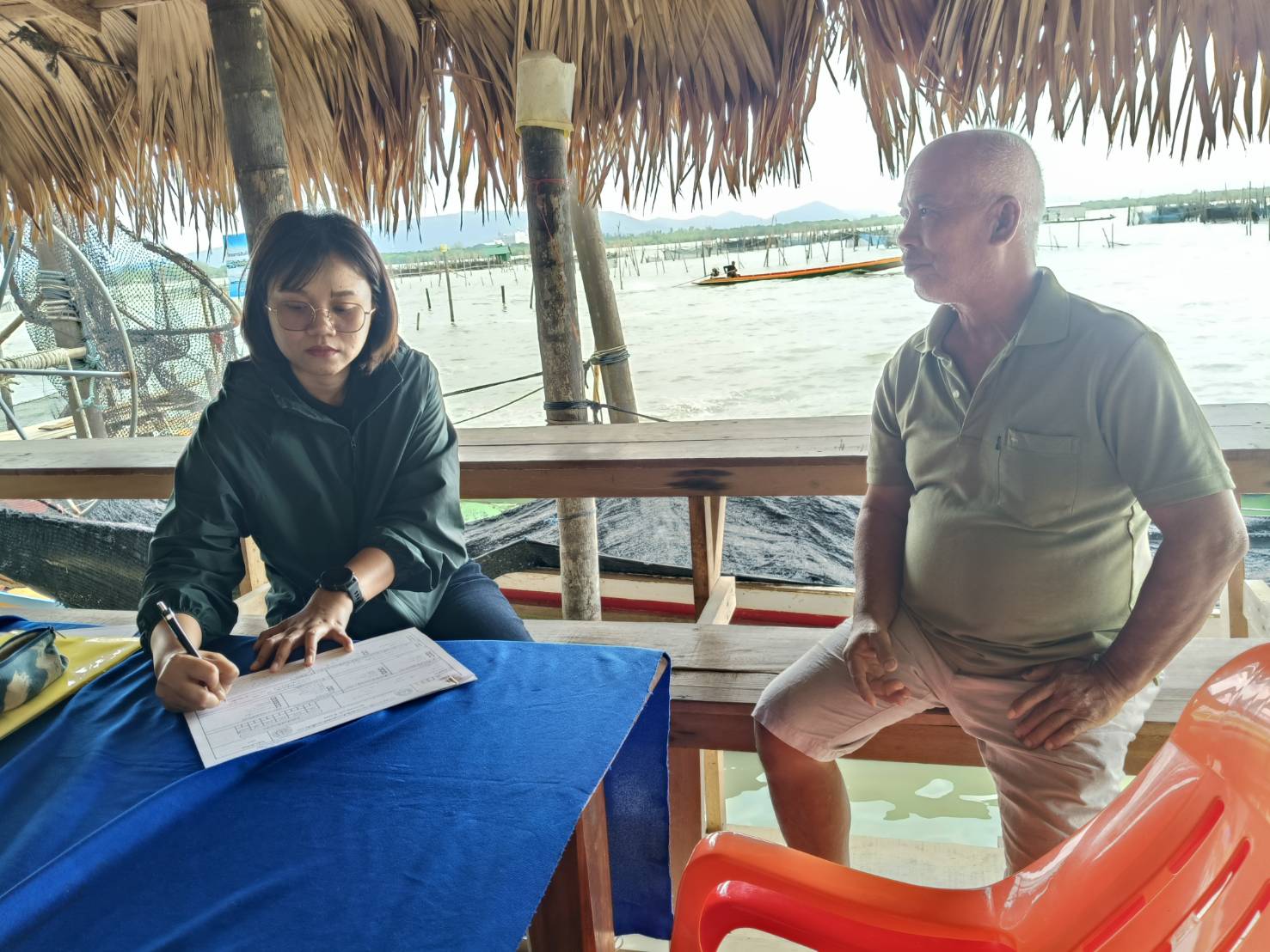 The Centre for Agricultural Information (CAI), through its Livestock and Fisheries Production Information Division, recently conducted a field mission to test the production volume survey for Pla Ka Phong Sam Num Tha Le Sab Songkhla (Songkhla Lake Seabass), a prestigious Geographical Indication (GI) product, The mission took place between January 20 to 23, 2026.